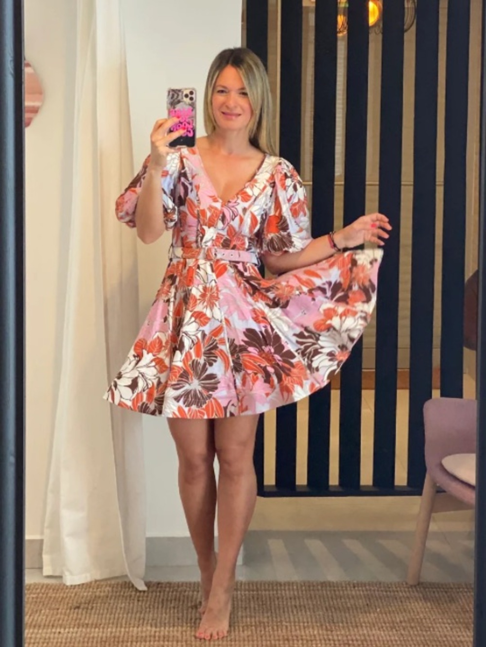 Rosevelvet Boutique Puff Sleeve Floral Mini Dress - Picture 2 of 4